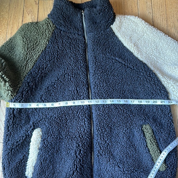 Urban Outfitters Colourblock Cosy Sherpa Ski Jacket Size Medium - Picture 6 of 7